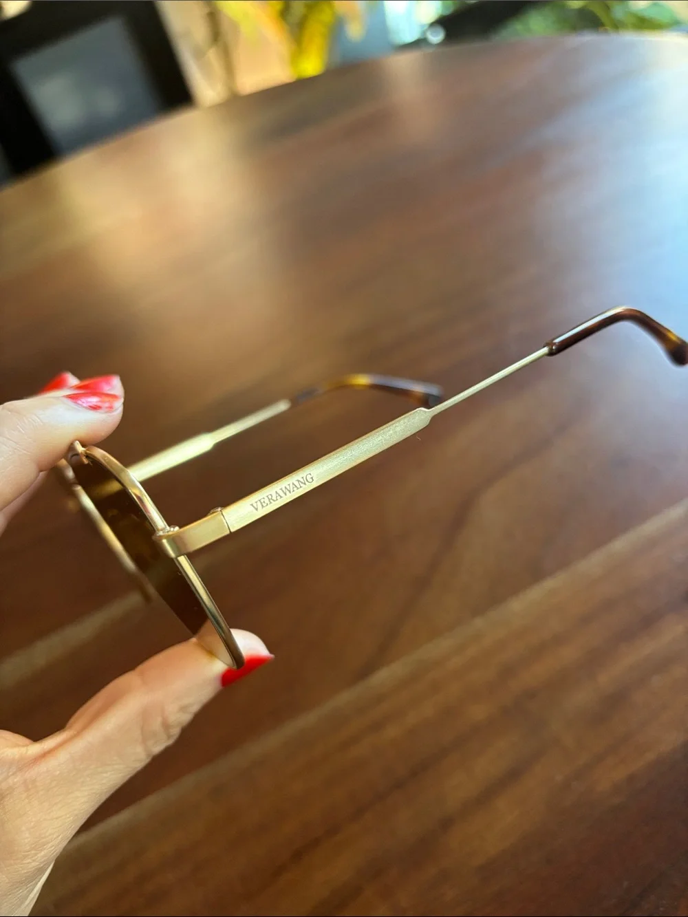 Vera wang mirror aviators gold